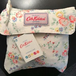 Cath Kidston Nursing Shield